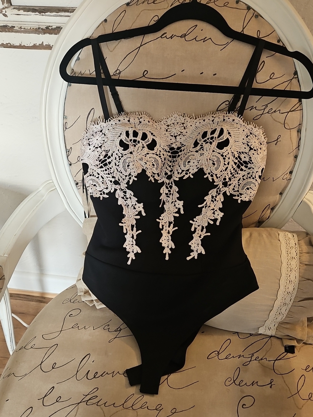 NWOT Haute Monde Black Strapless Bodysuit with Cream Lace Applique